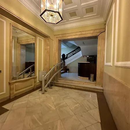 Habitación en casa particular Mirador 1 Del Mercado - Con Bano Privado En El Centro De La Ciudad Vella Valencia