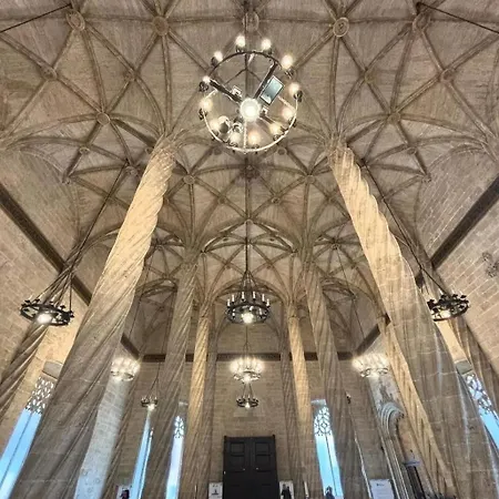 Habitación en casa particular Mirador 1 Del Mercado - Con Bano Privado En El Centro De La Ciudad Vella *