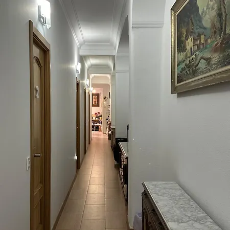 Habitación en casa particular Mirador 1 Del Mercado - Con Bano Privado En El Centro De La Ciudad Vella Valencia