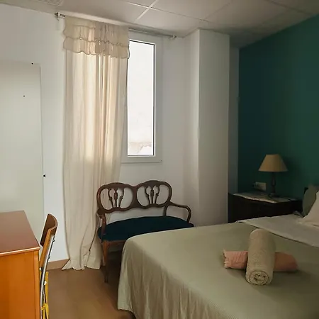 Mirador 1 Del Mercado - Con Bano Privado En El Centro De La Ciudad Vella Privat bolig