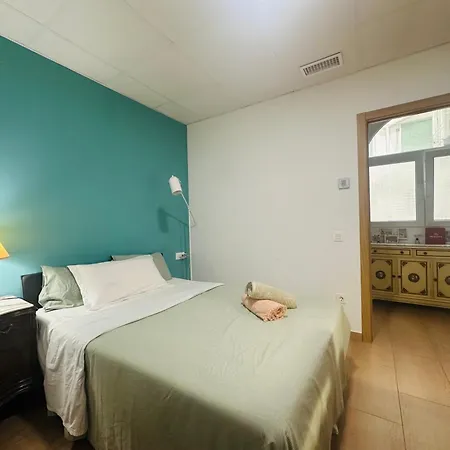 Mirador 1 Del Mercado - Con Bano Privado En El Centro De La Ciudad Vella Habitación en casa particular Valencia
