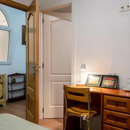 Mirador 1 Del Mercado - Con Bano Privado En El Centro De La Ciudad Vella *