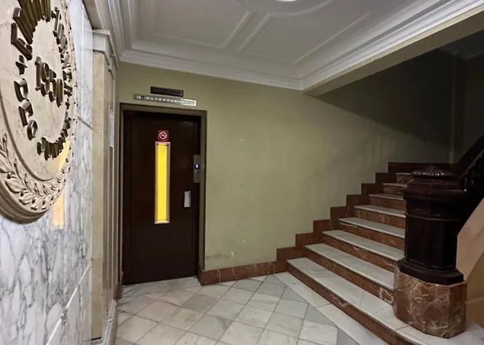 Mirador 1 Del Mercado - Con Bano Privado En El Centro De La Ciudad Vella 民宿