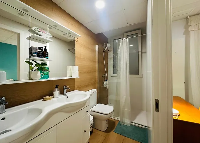 Mirador 1 Del Mercado - Con Bano Privado En El Centro De La Ciudad Vella 民宿 *